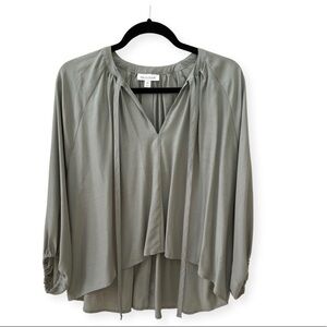 Prologue light green flowy v-neck blouse